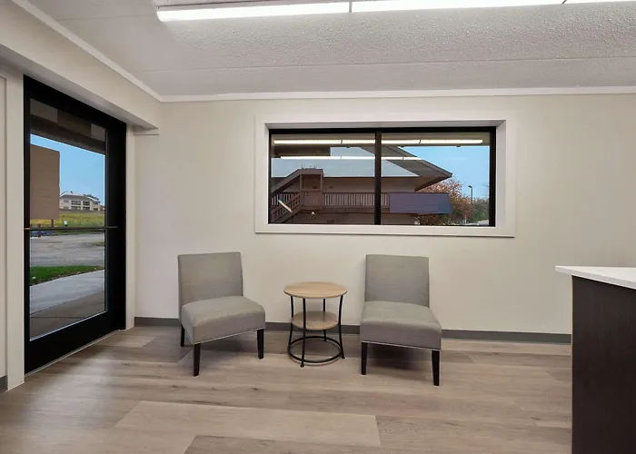 Suburban 2* Peoria