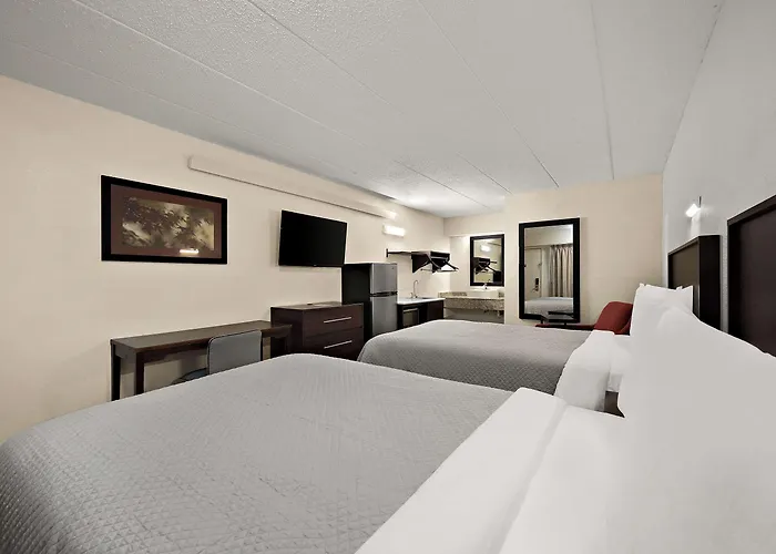 Hotel Suburban